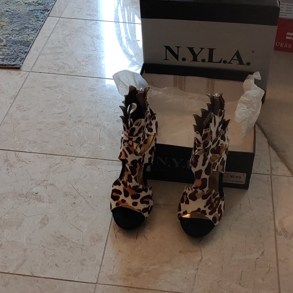 Shoes
